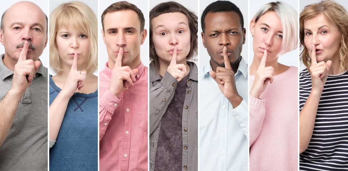 Body Language: Mastering the Unspoken Language of Attraction