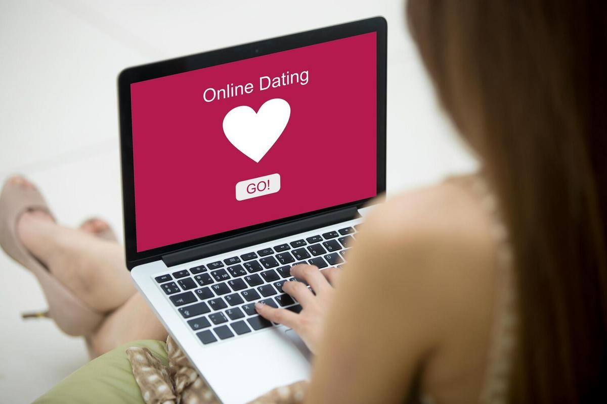 Online Dating Safety: How to Protect Yourself While Finding Love